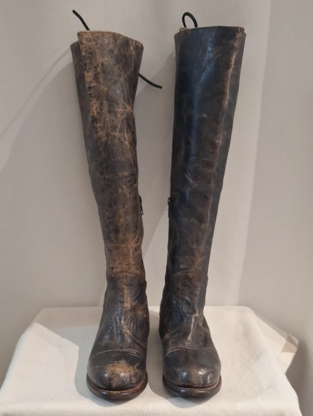 Bed Stu Cobbler Series Manchester Distressed Tall Leather Riding Boots